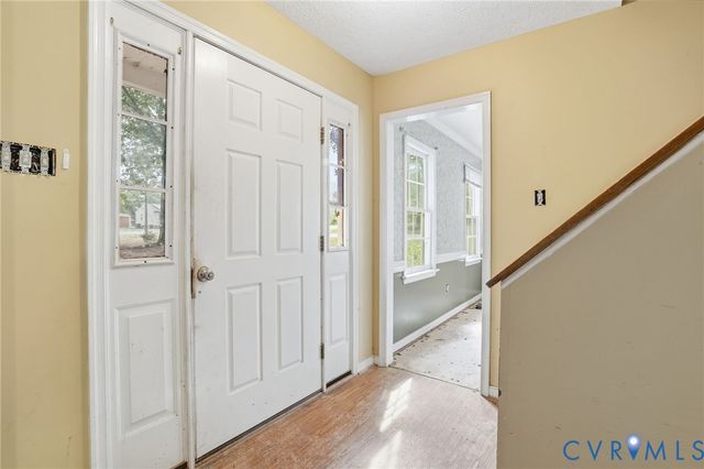 6045 Hopewell Rd, New Kent, VA 23124