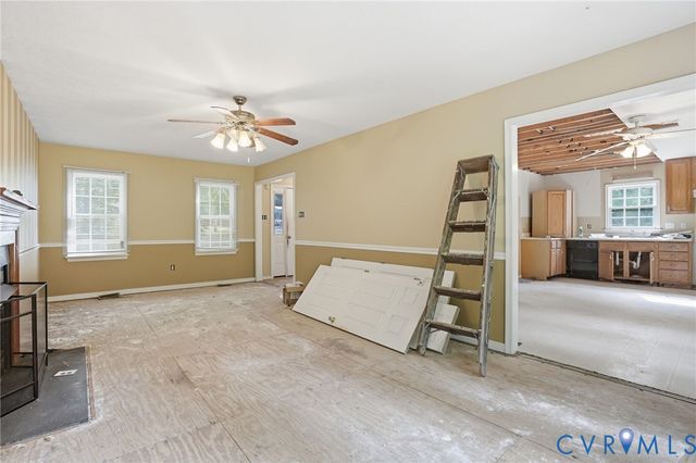 6045 Hopewell Rd, New Kent, VA 23124