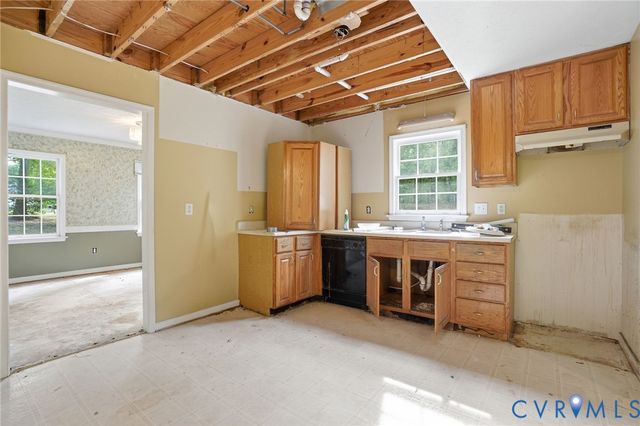 6045 Hopewell Rd, New Kent, VA 23124