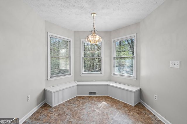 1487 Queen Anns Lane, Macon, GA 31220