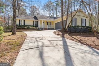 1487 Queen Anns Lane, Macon, GA 31220