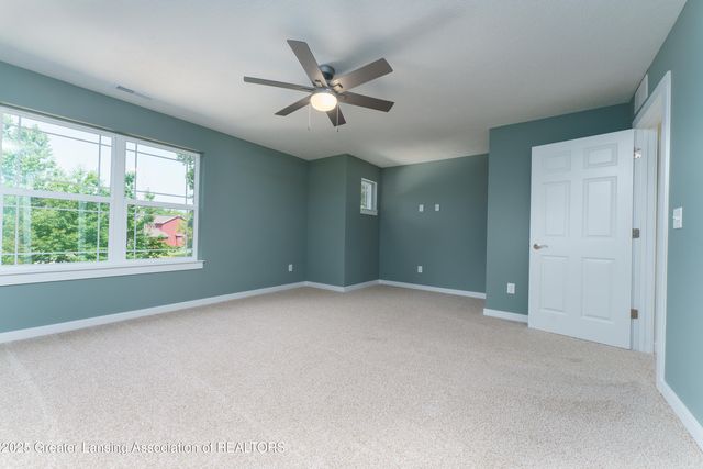 15317 Sherwood Lane, Lansing, MI 48906