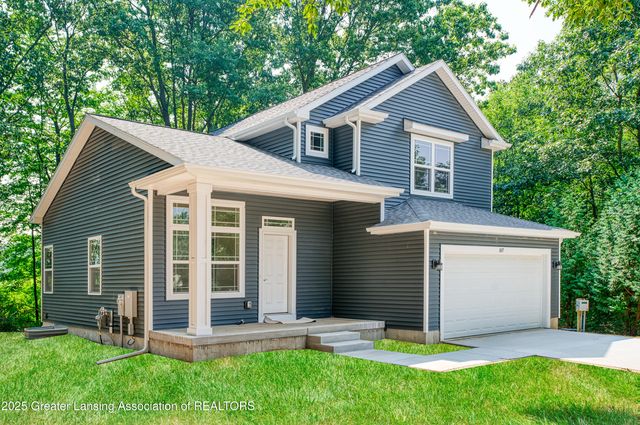 15317 Sherwood Lane, Lansing, MI 48906