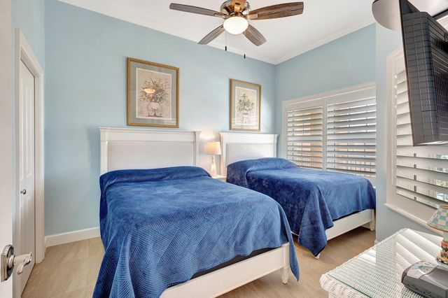 5799 NE Island Cove Way 1406, Stuart, FL 34996