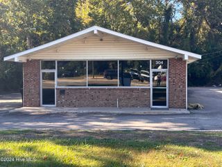 304 S Sandhills Boulevard, Aberdeen, NC 28315