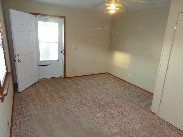 100 W Adams Street, Pittsburg, KS 66762