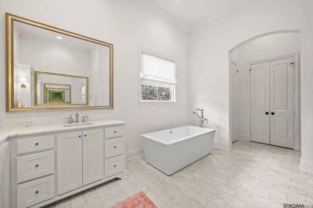 7766 Settlers Cir, Baton Rouge, LA 70810