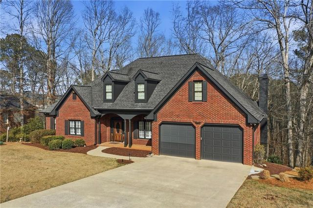 6086 Governors Walk Drive, Canton, GA 30115