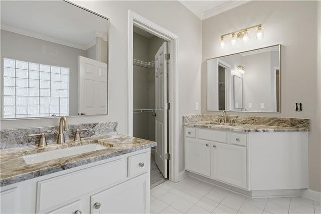 6086 Governors Walk Drive, Canton, GA 30115