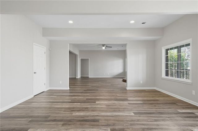 6086 Governors Walk Drive, Canton, GA 30115