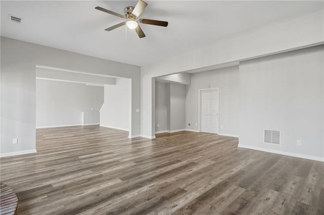 6086 Governors Walk Drive, Canton, GA 30115