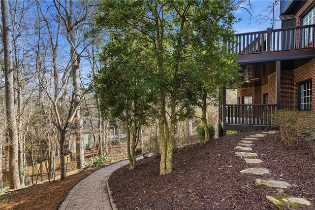 6086 Governors Walk Drive, Canton, GA 30115