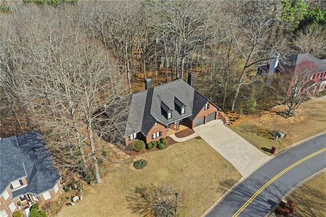 6086 Governors Walk Drive, Canton, GA 30115