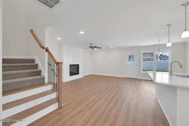 633 Abigail Taylor Drive B, Greenville, NC 27834