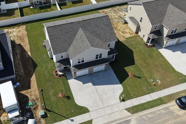 633 Abigail Taylor Drive B, Greenville, NC 27834