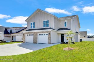 633 Abigail Taylor Drive B, Greenville, NC 27834