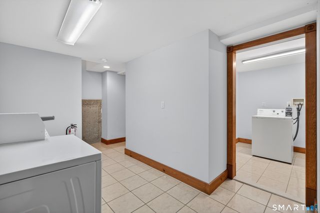 245 Edwards Street 2L, New Haven, CT 06511