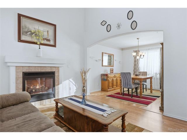 2126 S Espana St, Aurora, CO 80013