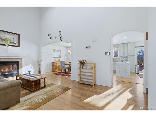 2126 S Espana St, Aurora, CO 80013