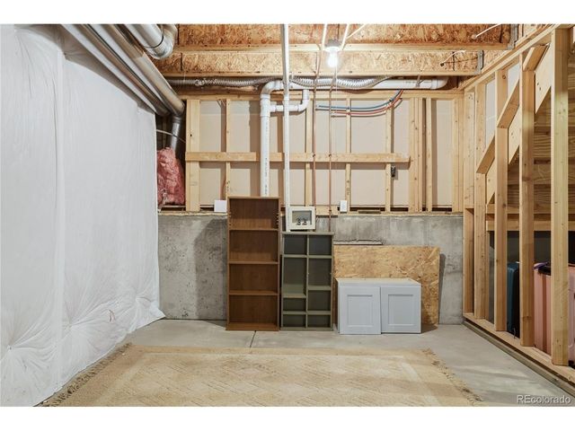 2126 S Espana St, Aurora, CO 80013