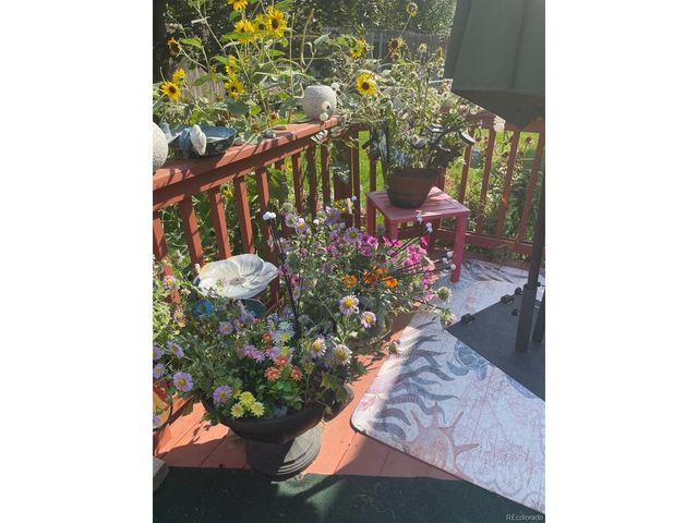 2126 S Espana St, Aurora, CO 80013