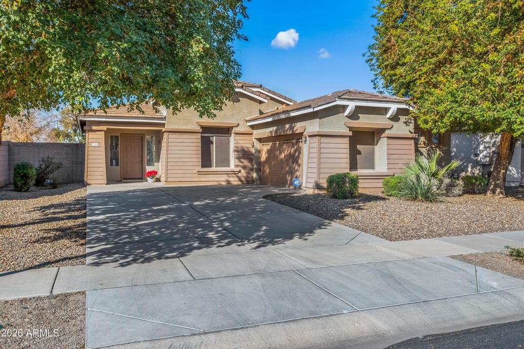 7414 N 88TH Lane, Glendale, AZ 85305