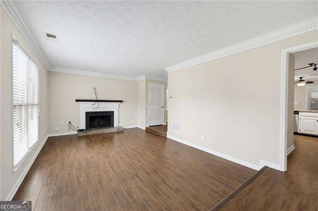 9158 Carroll Manor Drive, Sandy Springs, GA 30350 — photo 4