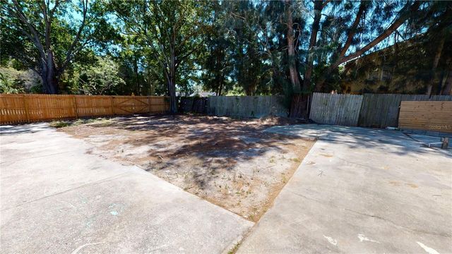 1711 SCRANTON STREET S, St Petersburg, FL 33711