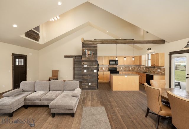 1704 Roundup Boulevard, Belgrade, MT 59714