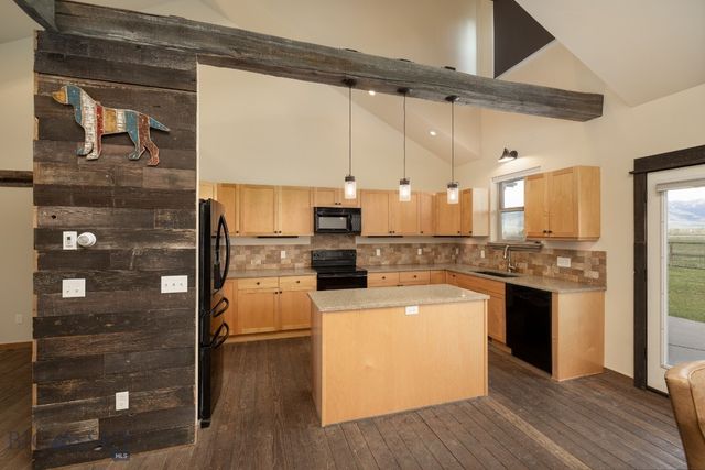 1704 Roundup Boulevard, Belgrade, MT 59714