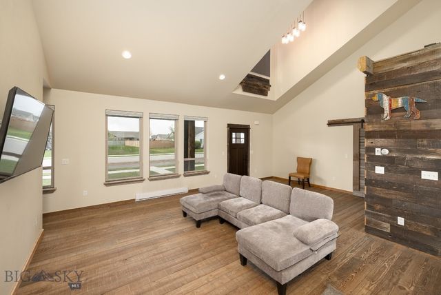 1704 Roundup Boulevard, Belgrade, MT 59714