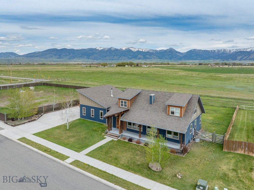 1704 Roundup Boulevard, Belgrade, MT 59714