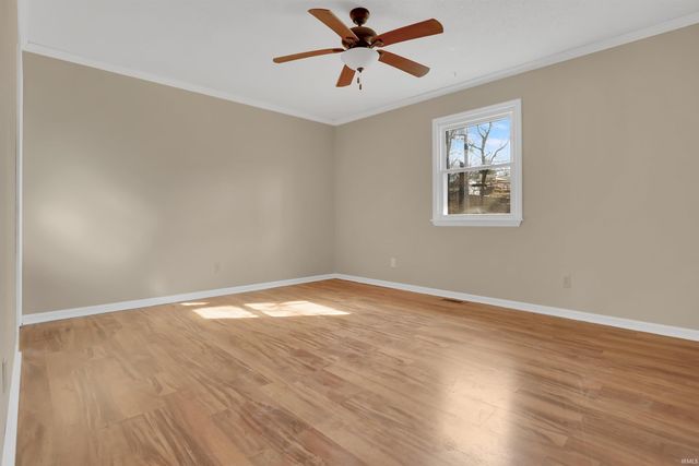 7833 Marywood Drive, Newburgh, IN 47630