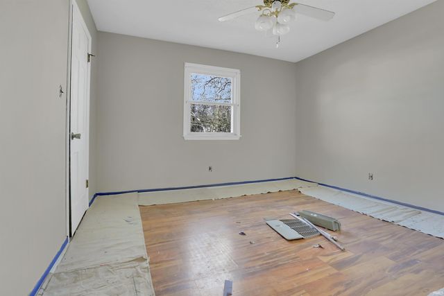 7833 Marywood Drive, Newburgh, IN 47630