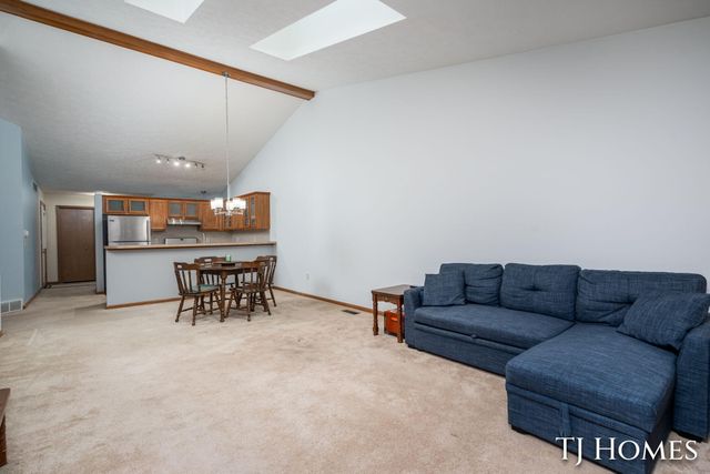 2466 Bridgeport Lane Se 35, City Of Kentwood, MI 49508