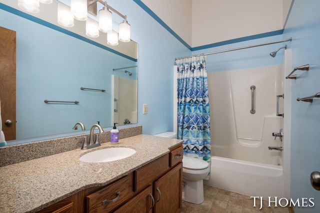 2466 Bridgeport Lane Se 35, City Of Kentwood, MI 49508
