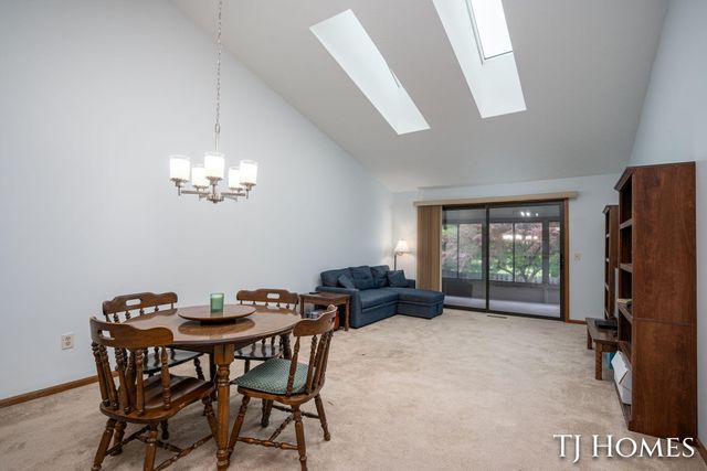 2466 Bridgeport Lane Se 35, City Of Kentwood, MI 49508