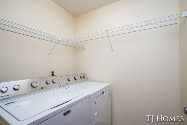 2466 Bridgeport Lane Se 35, City Of Kentwood, MI 49508