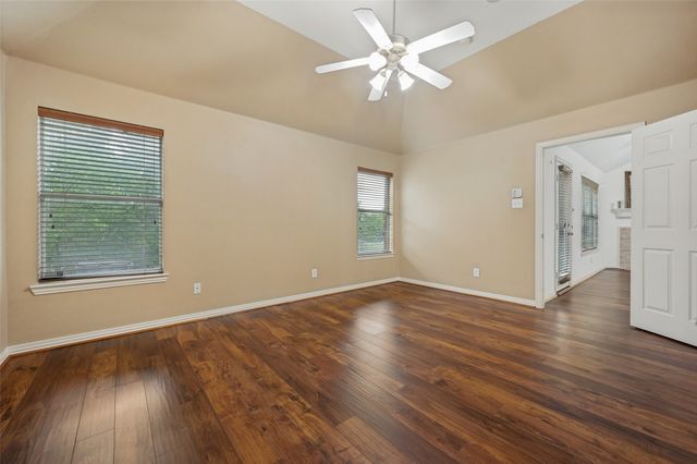 7806 Quiet Waters Drive, Arlington, TX 76016