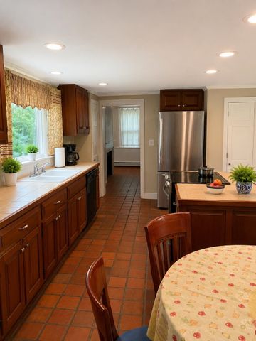 240 Mountain Road, Concord, NH 03301