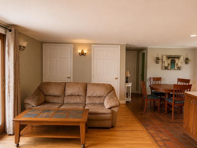 240 Mountain Road, Concord, NH 03301