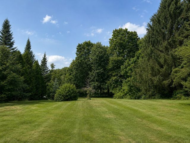 240 Mountain Road, Concord, NH 03301