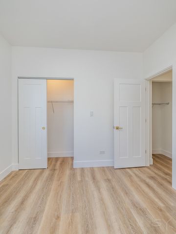 2949 W 25th Place 3, Chicago, IL 60608