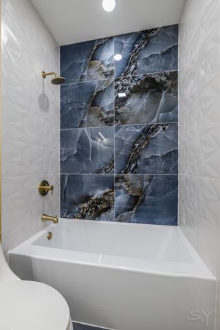 2949 W 25th Place 3, Chicago, IL 60608