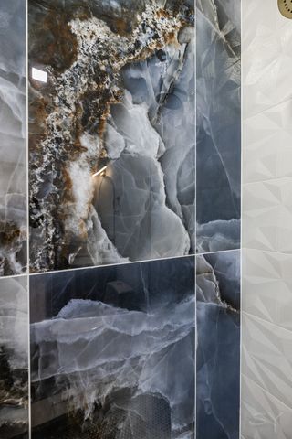 2949 W 25th Place 3, Chicago, IL 60608