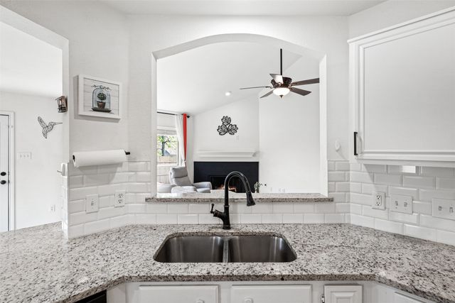 1011 Ridgecrest Drive, Mckinney, TX 75069