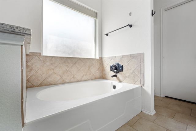 1011 Ridgecrest Drive, Mckinney, TX 75069