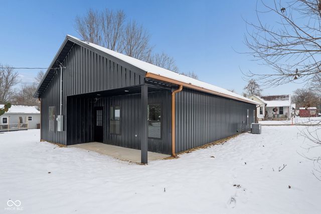 310 N Desart Street, Brazil, IN 47834