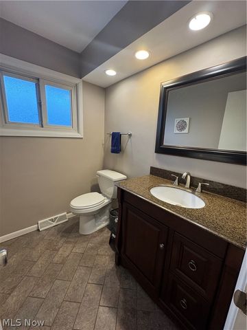 2545 Buckhurst Drive, Beachwood, OH 44122