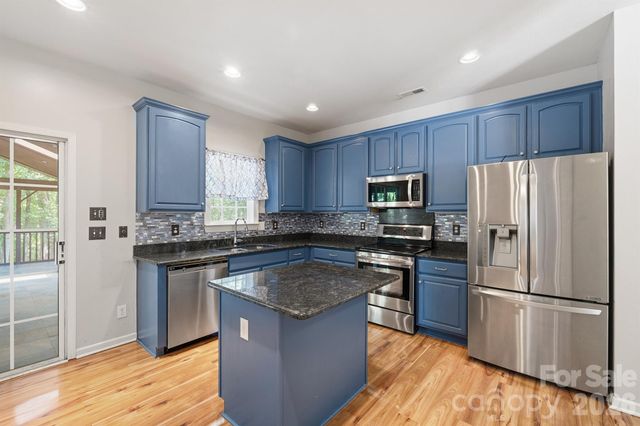 13316 Emerald Branch Lane, Charlotte, NC 28273
